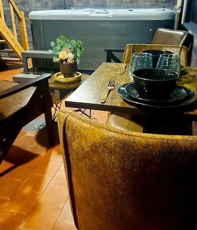 Location Romantique Avec Jacuzzi Salle Cinema Repas Saint Germain la campagne