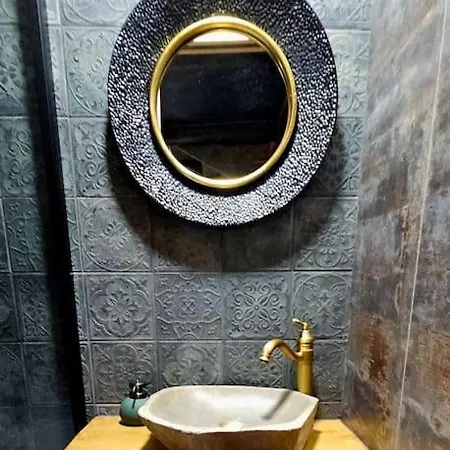 Location Romantique Avec Jacuzzi Salle Cinema Repas Saint Germain la campagne